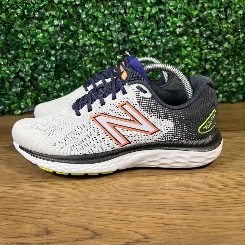 New Balance Fresh Foam 680v7 Running Shoe, Women's Size 8B, Gray NEW MSRP